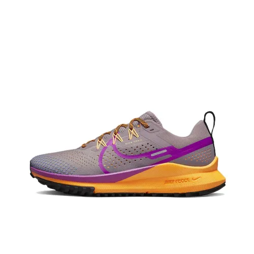 Nike Pegasus Trail 4 Амортизаторы Shock Absorbers Противоскользящие Устойчивые к истиранию Низкие Кроссовки для бега Trail Женские Розовые Фиолетовые
