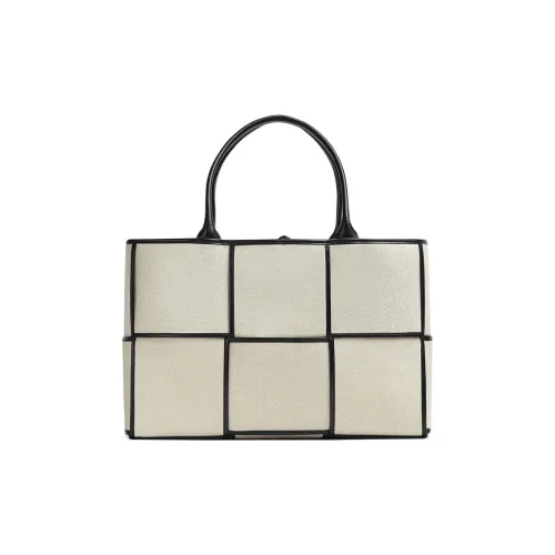 Bottega Veneta Хлопок Тоут Сумка Сумка для покупок Сумка среднего размера Женская Естественный Черный