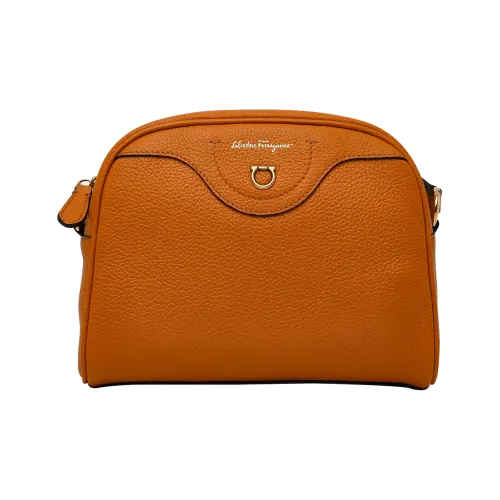 FERRAGAMO Телячья кожа Camera Сумка Сумка через плечо Женская Апельсин