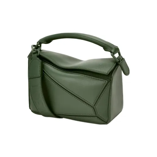 LOEWE Puzzle Сумки через плечо Женские