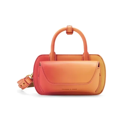 CHARLES&KEITH Клатчи Женские