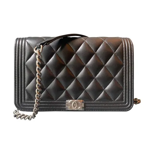 CHANEL WOC Сумки через плечо Женские