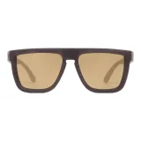 Коричневый