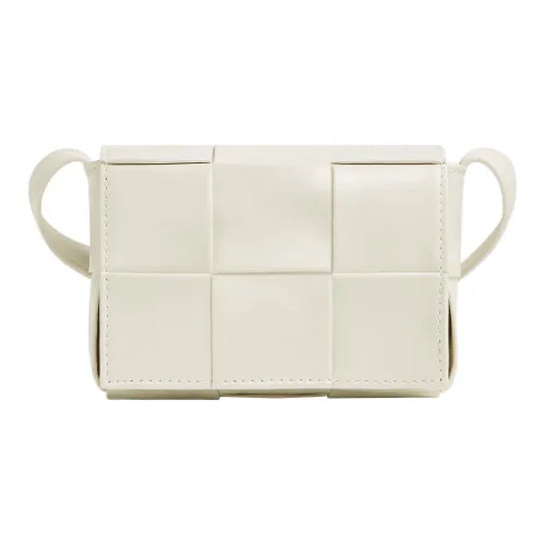 Bottega Veneta CASSETTE Pillow Bag Сумка через плечо Мужская