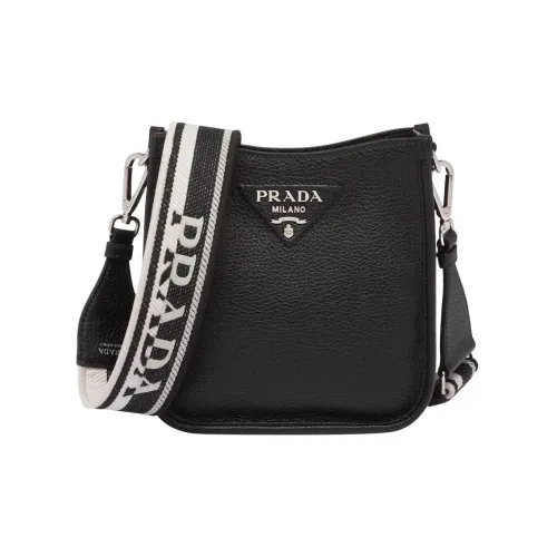 PRADA Сумки через плечо Женские