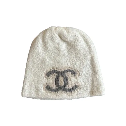 CHANEL Шапки-бини Женские