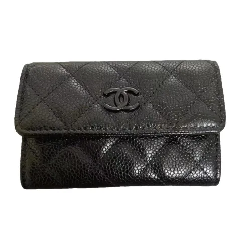 CHANEL Женские кошельки