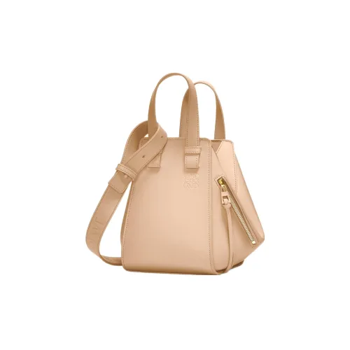 LOEWE Hammock Сатин Телячья кожа Сумка через плечо Сумка Женская Телесного цвета