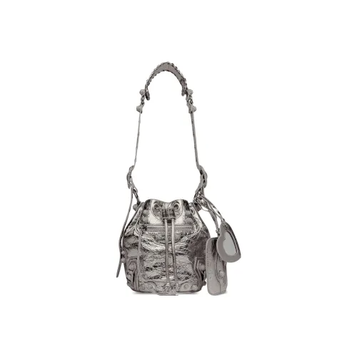 Balenciaga Lambskin Bucket Bag Crossbody One Shoulder Bag Extra Small Women's Silver Баленсиага Lambskin Ведро Сумка Через плечо Одно плечо Сумка Экстра Маленькая Женская Серебряный