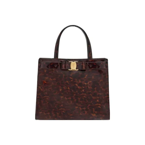 FERRAGAMO Vara Лакированная кожа Телячья кожа Сумка через плечо Сумка Обычный Женский Коричневый