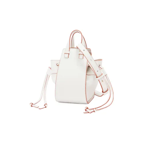 LOEWE Hammock Сумки Женские