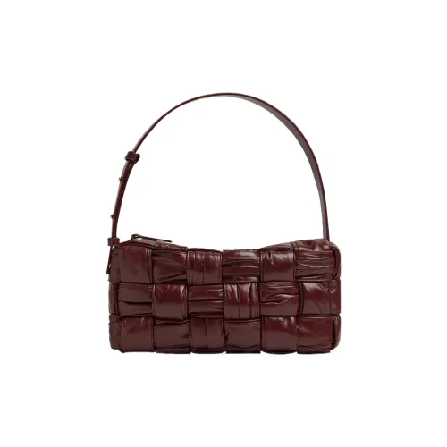 Bottega Veneta CASSETTE Сумки через плечо Женские