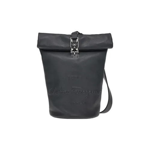 FERRAGAMO Естественный с рельефом шлифованная коровья кожа Seaman Сумка Сумка через плечо Мужская Черная