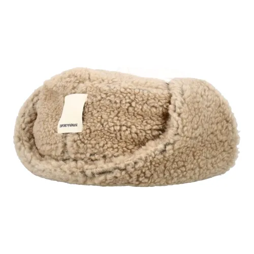 EMPORIO ARMANI Шапки-ушанки Женские Светлый Умбра