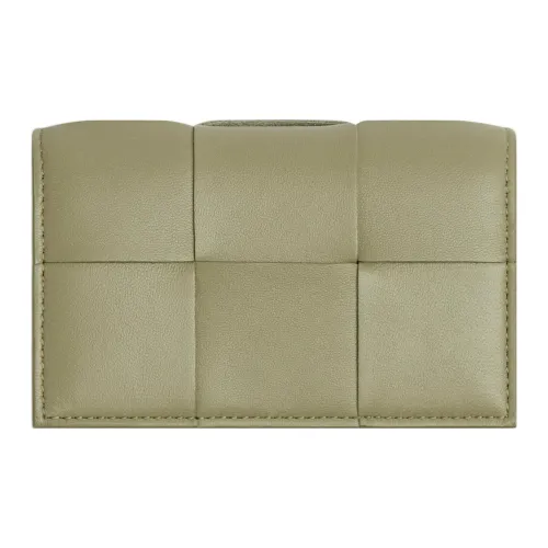 Bottega Veneta Lambskin Кожаный держатель для карт для женщин цвет лайм-зеленый