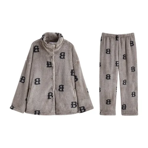 Same Language Женские пижамные комплекты