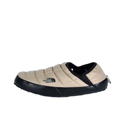 THE NORTH FACE Thermoball Traction Casual Low Top Khaki Men's