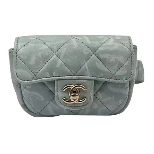 CHANEL Клатчи Женские