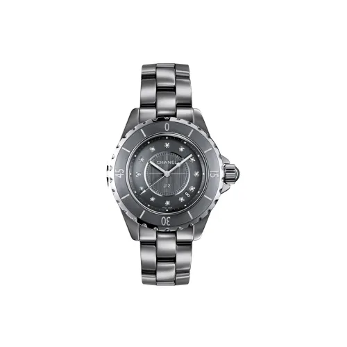 CHANEL Кварцевый механизм Женские часы 33 мм Черные