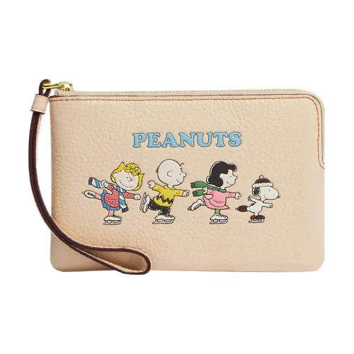 COACH Peanuts Снупи Коллаборация Браслет-сумка из кожи маленькая женская цвет слоновая кость
