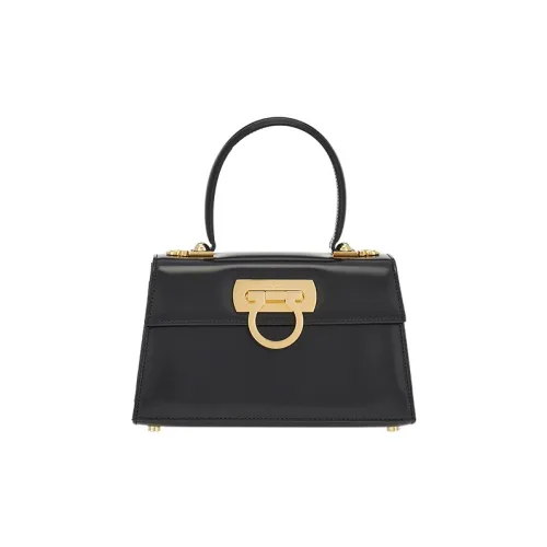 Ferragamo Сумки Женские