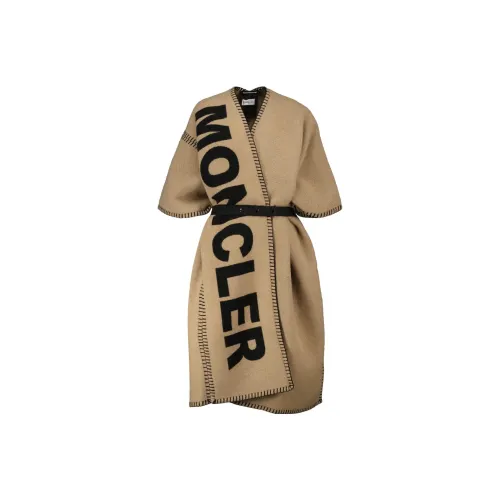 Moncler Шали Коричневый Женские