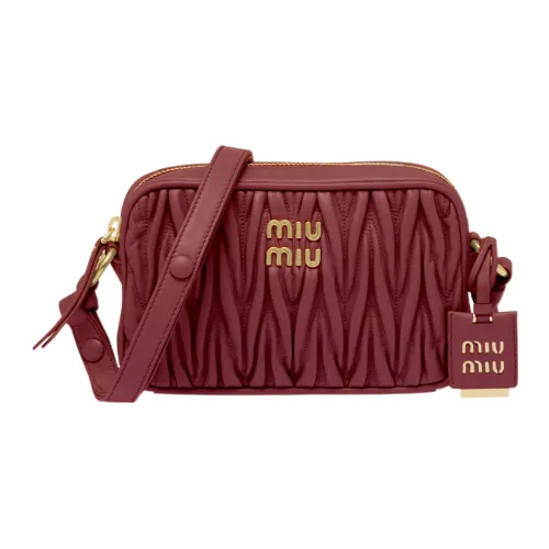 MIU MIU Напп Кожа Сумка через плечо Женская Бордовая