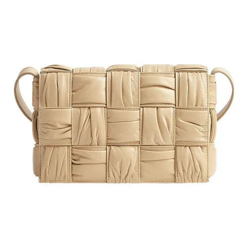 Bottega Veneta CASSETTE Сумки через плечо Женские