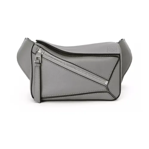 LOEWE Пазл Коровья кожа Бананка Мини Мужской Асфальтовый серый