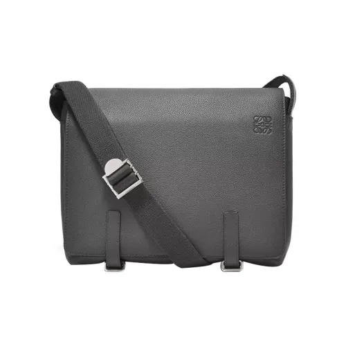 LOEWE Совместное издание Сумки через плечо Мужской