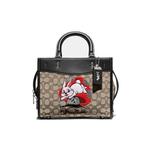 COACH Rogue Клатчи Женские