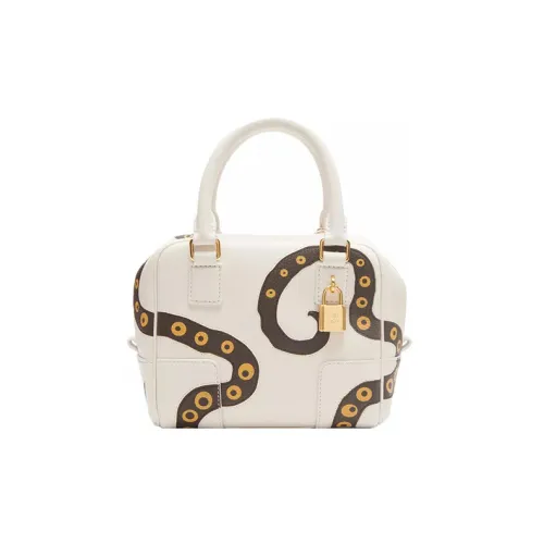 LOEWE Amazona Nappa Коровья кожа Сумка через плечо Сумка Women's White