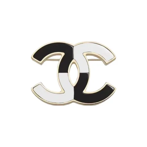 CHANEL Металлические броши черного/белого цвета для женщин