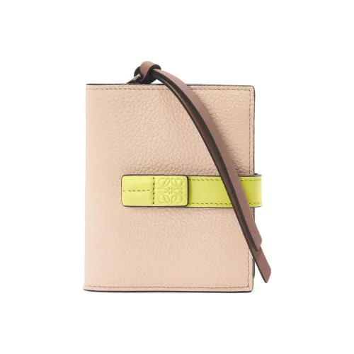 LOEWE Soft с рельефом Телячья кожа Держатель для карт кошелек Женские Телесный Лемонграсс