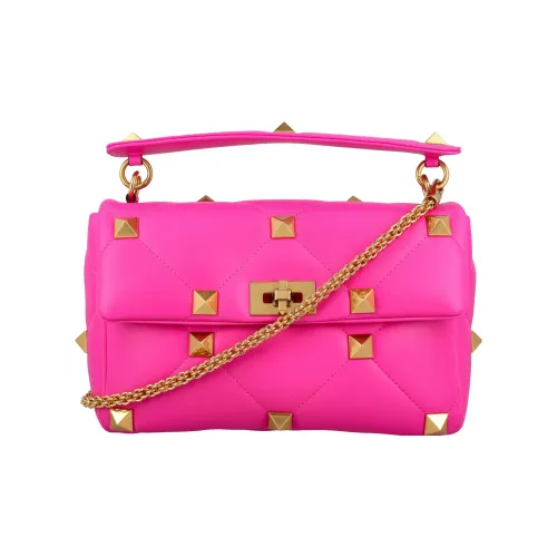 Valentino Roman Stud Napa Овечья шкура Портативная Сумка через плечо Сумка на плечо Женская Фуксия