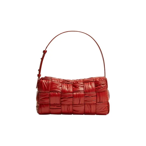 Bottega Veneta Cassette Овечья шкура Сумка на плечо Сумка Сумка через плечо Женская Красная