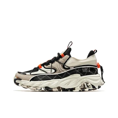 Erke Slip-resistant Abrasion-resistant Low-top Беговые кроссовки Мужские Черный Серый