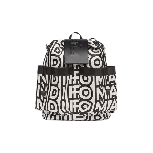 FENDI Рюкзак из коровьей кожи большой мужской черный белый