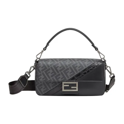 FENDI Baguette Клатчи Мужской