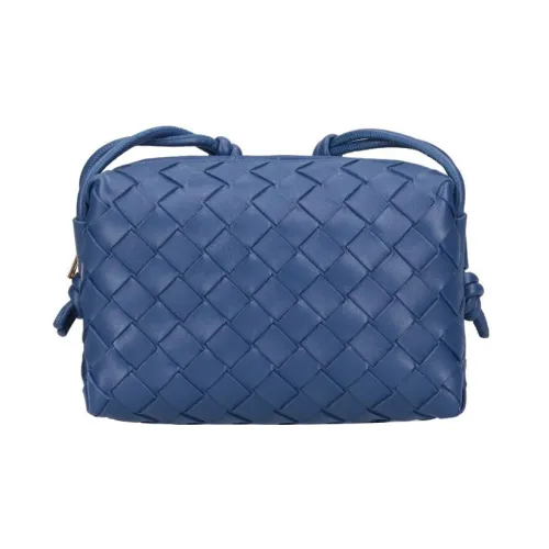 Bottega Veneta Loop Овечья шкура Camera Сумка Сумка через плечо Мини Женские Синий