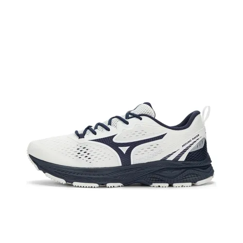 Mizuno Беговые кроссовки Низкие Белые Унисекс