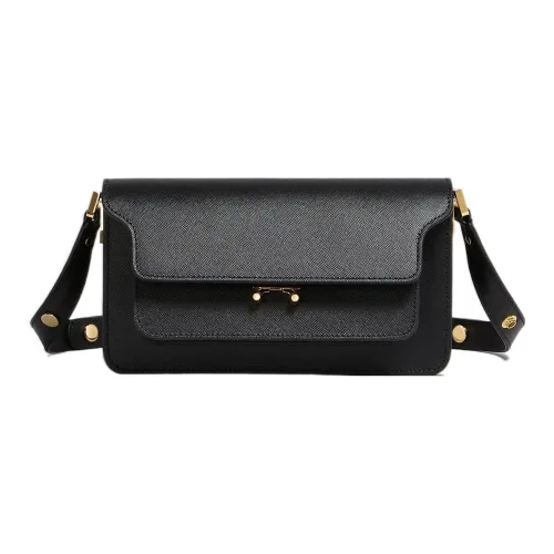 MARNI Основная часть Телячья кожа Сумка через плечо Сумка на плечо Женская Черная