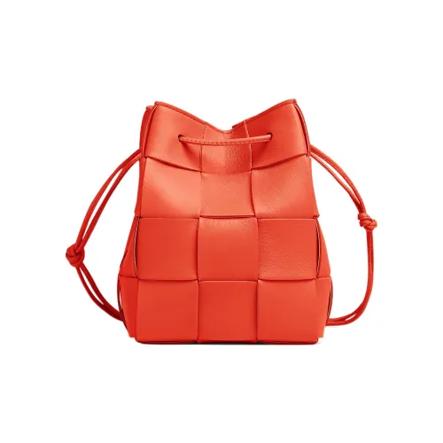 Bottega Veneta CASSETTE Сумки через плечо Женские
