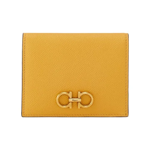 Ferragamo Gancini Hammered Текстура Телячья кожа Кошелек Маленький Женские Желтый