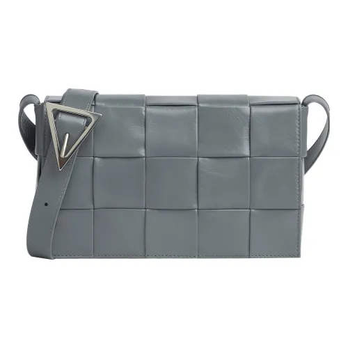 Bottega Veneta Cassette Коровья кожа Тофу Сумка через плечо Средняя Мужская Серый