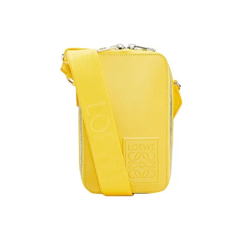 LOEWE Crossbody сумки Мужские