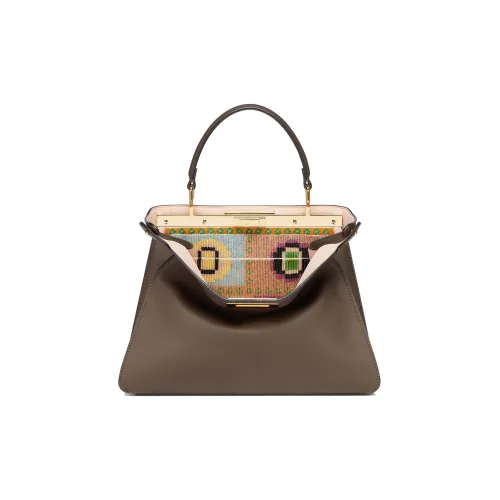 FENDI Peekaboo ISeeU Коровья кожа Вышивка Сумка через плечо Сумка Средний Женские Темно-коричневый