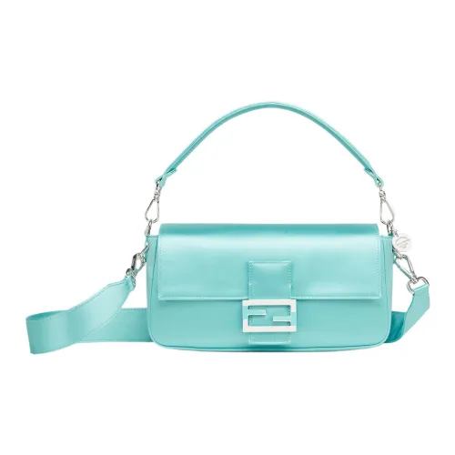 FENDI Сумки через плечо Женские