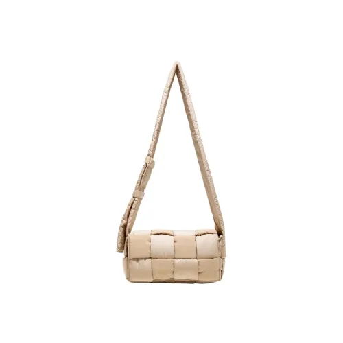 Bottega Veneta Padded Tech Cassette Нейлоновая Сумка-подушка Сумка через плечо Сумка на плечо Мужская Бежевая