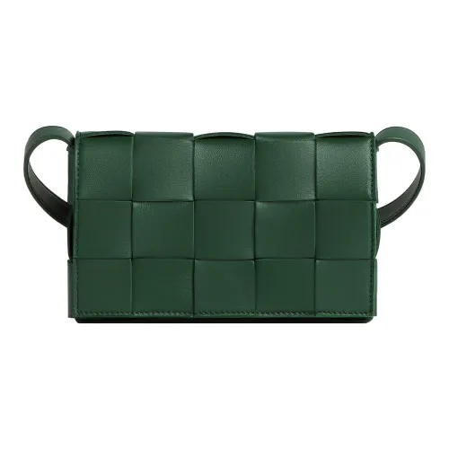 Bottega Veneta Cassette Овечья шкура Pillow Bag Сумка через плечо Маленькая Женская Rain Wood Green